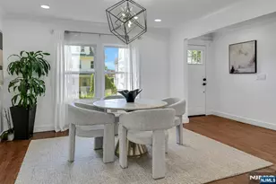 34 Cloverhill Pl, Montclair, NJ 07042 - Photo 9