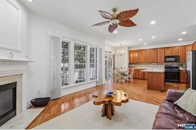 5 Scarlet Oak Lane, Paramus, NJ 07652 - Photo 5