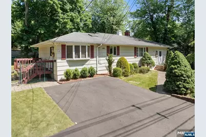 22 Lake Street, Hillsdale, NJ 07642 - Photo 3