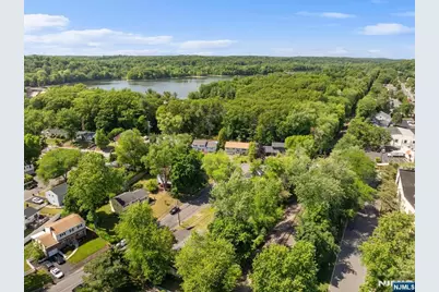 22 Lake Street, Hillsdale, NJ 07642 - Photo 35