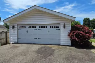 36 Main St, Mount Olive, NJ 07836 - Photo 27