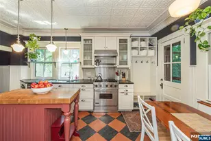 35 Brookside Ave, Caldwell, NJ 07006 - Photo 7