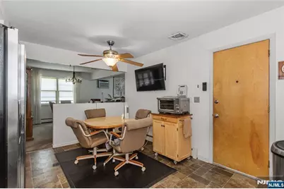 164 Page Street, Elmwood Park, NJ 07407 - Photo 11