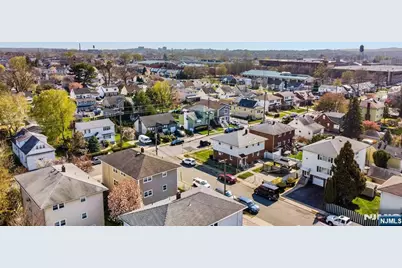 164 Page Street, Elmwood Park, NJ 07407 - Photo 39