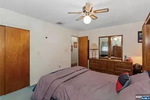 164 Page St, Elmwood Park, NJ 07407 - Photo 15