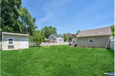 109 Greenwood Avenue, Pequannock Township, NJ 07440 - Photo 37