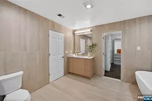 18 Winfield Dr 802, Woodcliff Lake, NJ 07677 - Photo 31