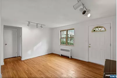 1267 Anderson Avenue 16 #16, Fort Lee, NJ 07024 - Photo 7