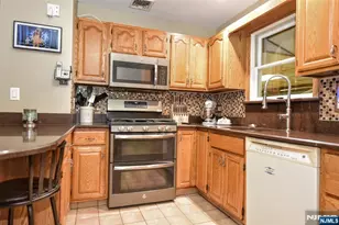 46 Wilcox St, Dumont, NJ 07628 - Photo 9