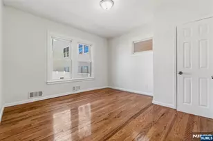 35 Grand Ave, Newark, NJ 07106 - Photo 5