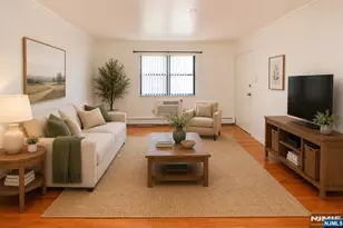 729 10th Street 2F, Secaucus, NJ 07094 - Photo 3