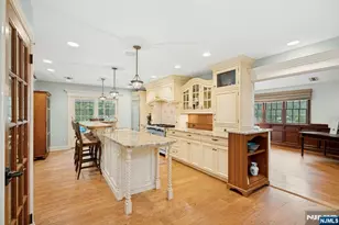 549 Lee Ct, Wyckoff Township, NJ 07481 - Photo 11