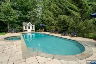 549 Lee Ct, Wyckoff Township, NJ 07481 - Photo 47