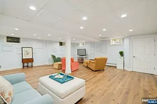 549 Lee Ct, Wyckoff Township, NJ 07481 - Photo 35