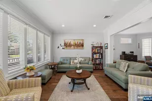 1077 Anderson, Fort Lee, NJ 07024 - Photo 11