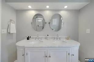 65 E Gramercy Pl, Glen Rock, NJ 07452 - Photo 23