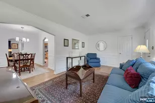 65 E Gramercy Pl, Glen Rock, NJ 07452 - Photo 9