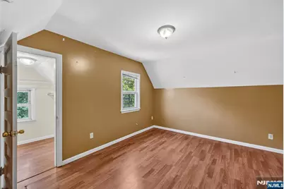 89 Watsessing Avenue, Bloomfield, NJ 07003 - Photo 31