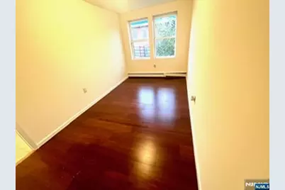 51 Myrtle Avenue, Newark, NJ 07107 - Photo 21