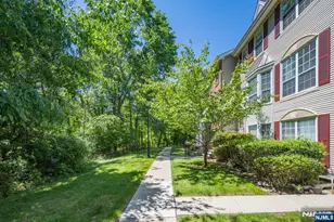 511 Quince Ct, Mahwah, NJ 07430 - Photo 3