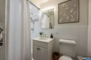 611 Wishing Well Rd, Wyckoff Township, NJ 07481 - Photo 23