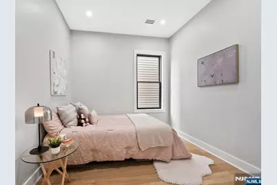 146 Sherman Avenue 2 #2, Jersey City, NJ 07307 - Photo 15