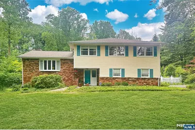 7 Southwood Drive, Parsippany, NJ 07950 - Photo 3