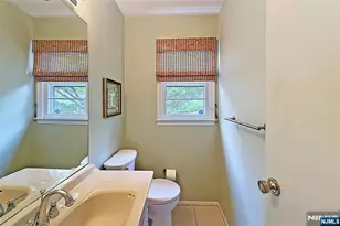 7 Southwood Dr, Parsippany, NJ 07950 - Photo 19