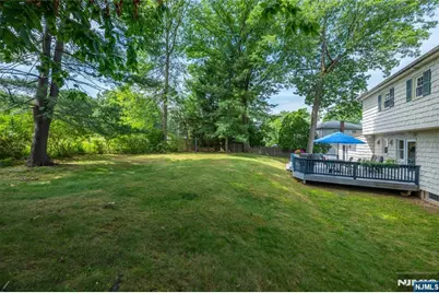 32 Natalie Drive, West Caldwell, NJ 07006 - Photo 35