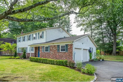 32 Natalie Drive, West Caldwell, NJ 07006 - Photo 47