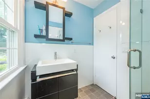 32 Natalie Dr, West Caldwell, NJ 07006 - Photo 29