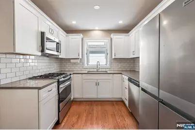 11 Woodward Avenue, Bloomingdale, NJ 07403 - Photo 19