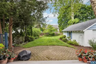 11 Woodward Avenue, Bloomingdale, NJ 07403 - Photo 49