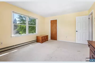 11 Woodward Avenue, Bloomingdale, NJ 07403 - Photo 31