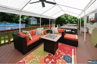30 Knolls, Bloomingdale, NJ 07403 - Photo 17