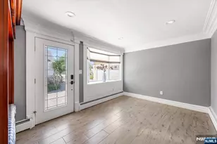 535 Willow Ave, Lyndhurst Township, NJ 07071 - Photo 23