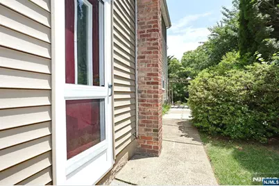 396 Burlington Road, Paramus, NJ 07652 - Photo 45