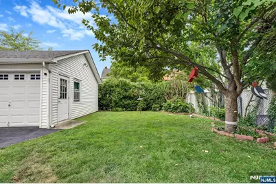 98 Maple Street, Rutherford, NJ 07070 - Photo 45