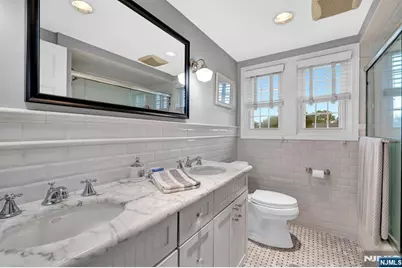 98 Maple Street, Rutherford, NJ 07070 - Photo 29