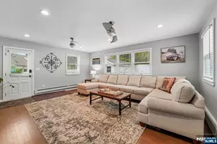 13 Crane Terrace, Verona, NJ 07044 - Photo 9