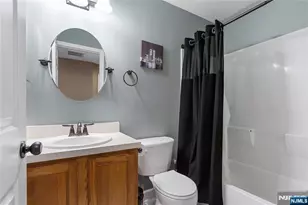 169 Vista Terrace, Pompton Lakes, NJ 07442 - Photo 27