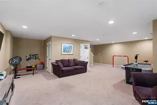 169 Vista Terrace, Pompton Lakes, NJ 07442 - Photo 29