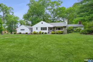 25 Grove St, Caldwell, NJ 07006 - Photo 45