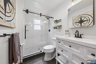 25 Grove St, Caldwell, NJ 07006 - Photo 23