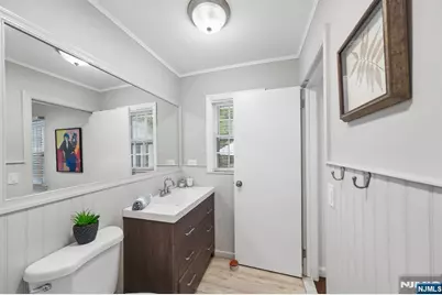 25 Grove Street, Caldwell, NJ 07006 - Photo 19