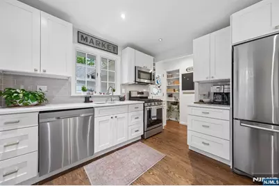 25 Grove Street, Caldwell, NJ 07006 - Photo 11