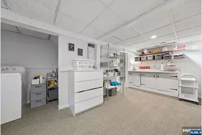 25 Grove Street, Caldwell, NJ 07006 - Photo 31