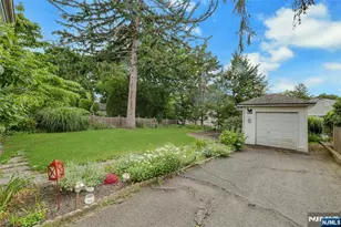 337 Corona Pl, Ridgewood, NJ 07450 - Photo 29
