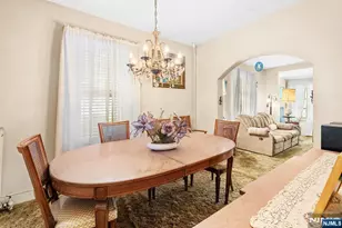 112 Page Ave, Lyndhurst Township, NJ 07071 - Photo 9