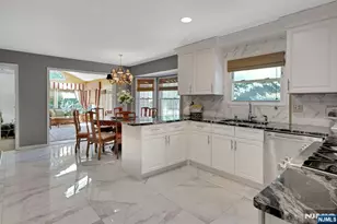 10 Moonshadow Ct, Kinnelon, NJ 07405 - Photo 19